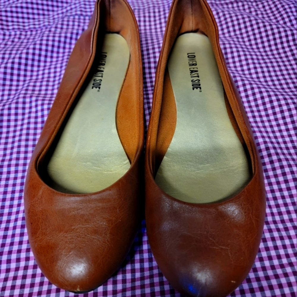 Brown flats